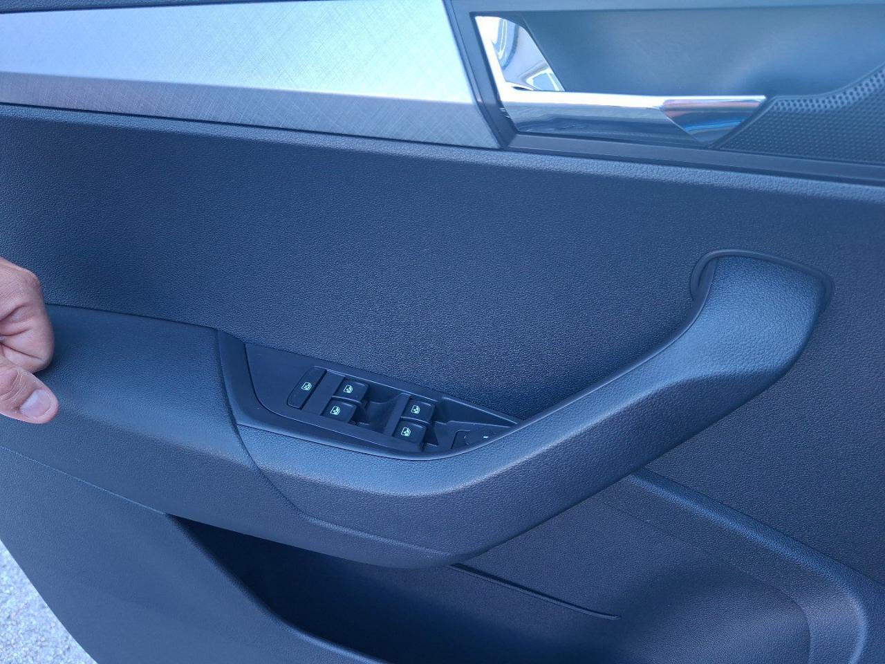 Skoda Skoda Karoq usata 17