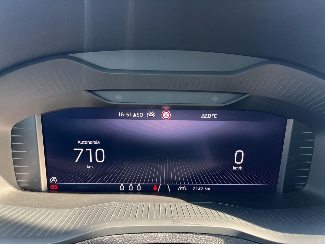 Skoda Skoda Karoq usata 10