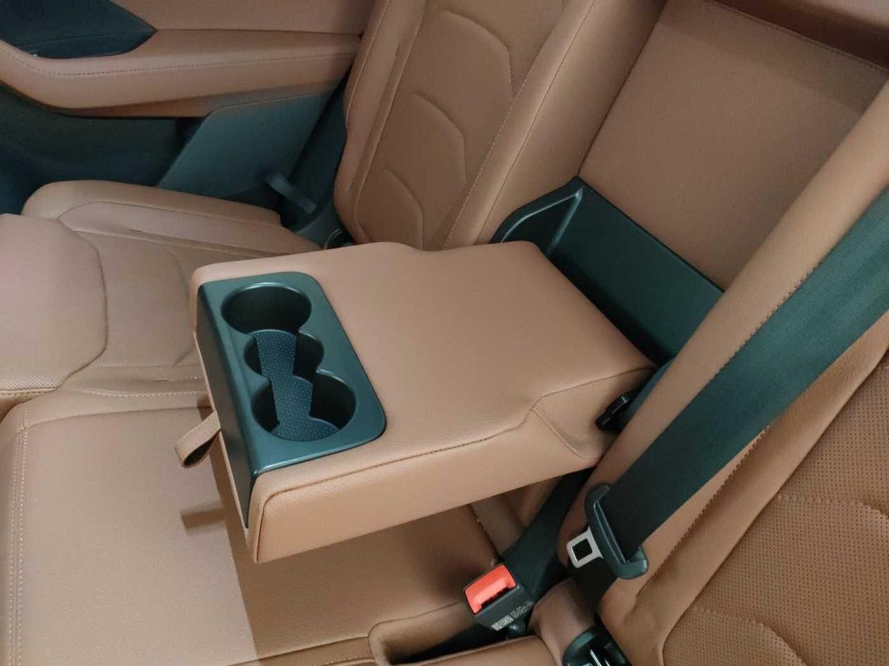 Skoda Skoda Kodiaq usata, con Alzacristalli elettrici anteriori e posteriori con funzione sicurezza per bambini