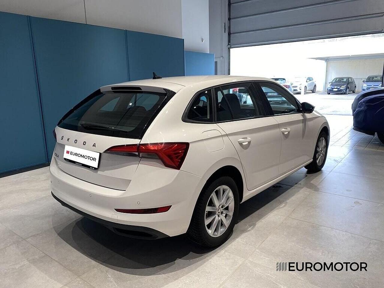 Skoda Skoda Scala usata, con hill holder