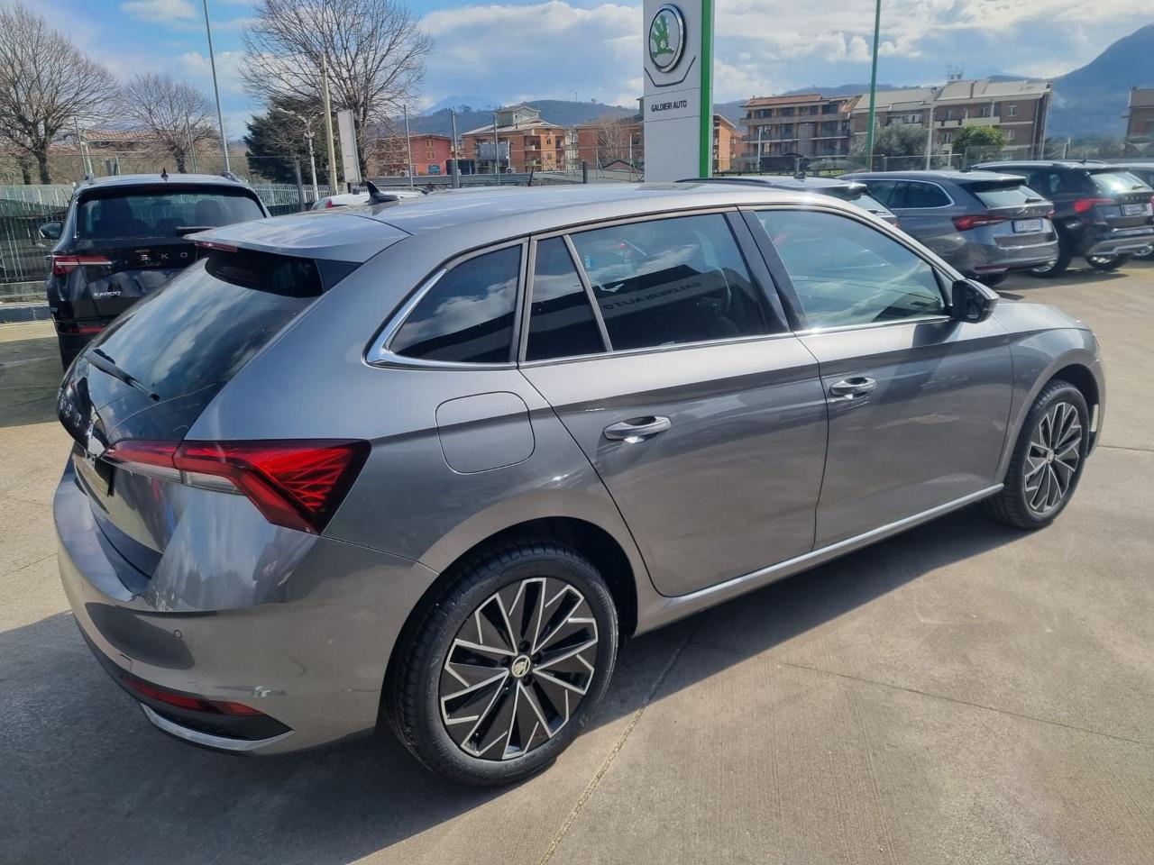 Skoda Skoda Scala usata 12