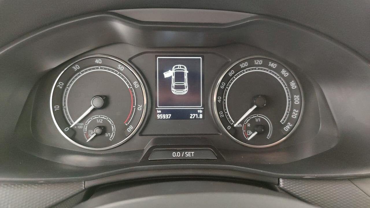 Skoda Skoda Scala usata, con cd-radio