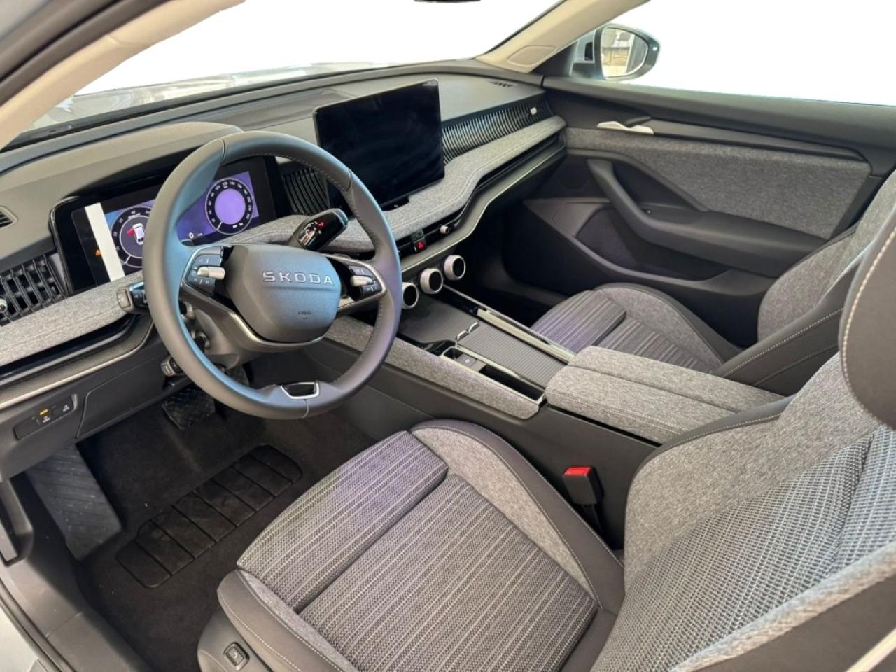 Skoda Skoda Superb usata 24