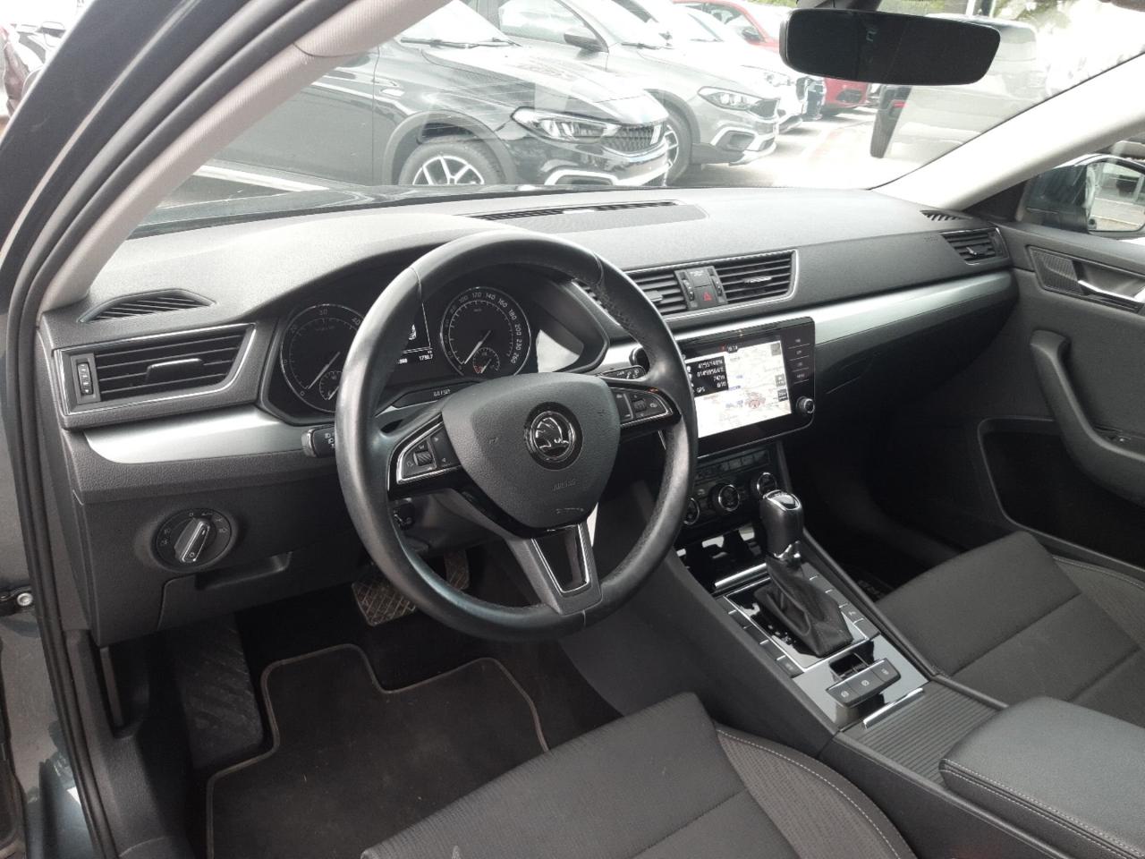 Skoda Skoda Superb usata 8