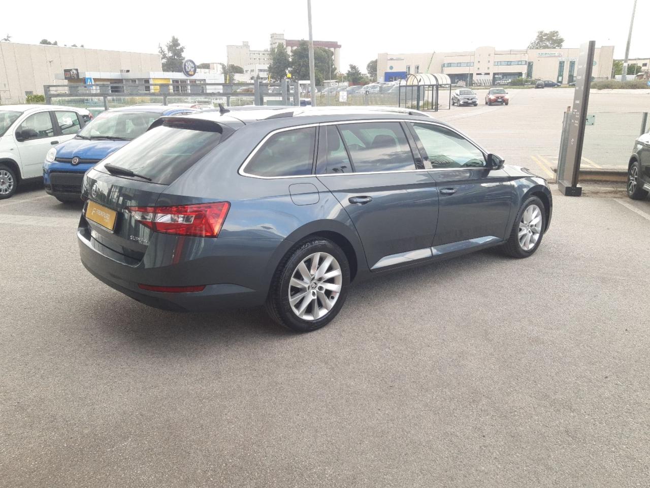 Skoda Skoda Superb usata 22