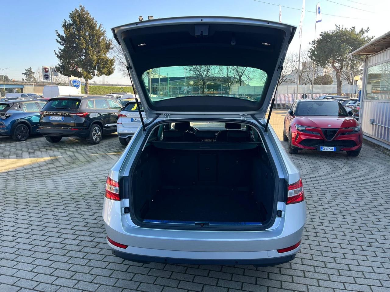 Skoda Skoda Superb usata, con GPS