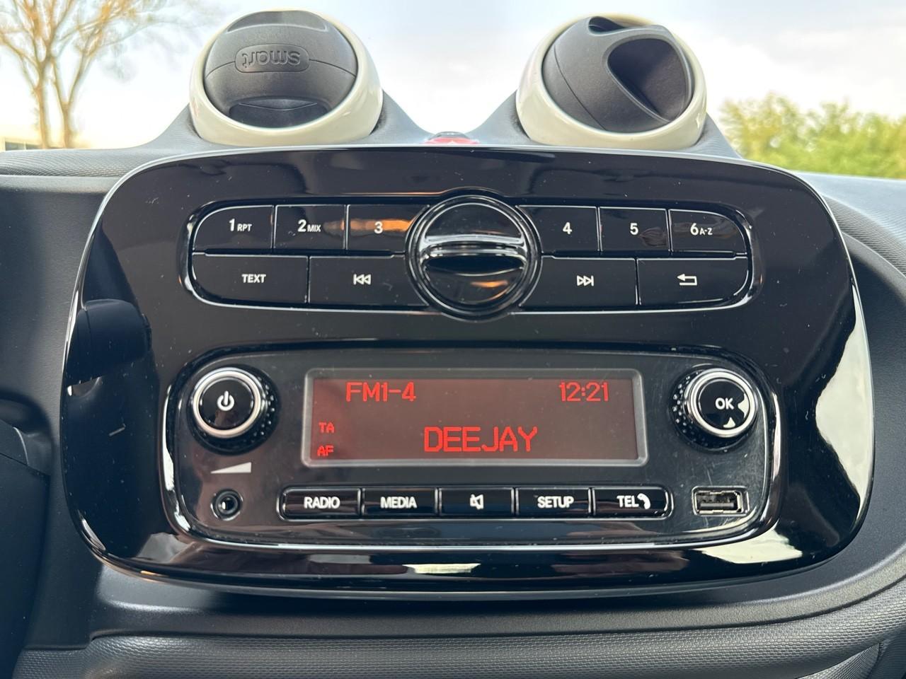 Smart Smart Forfour usata, con airbags 5