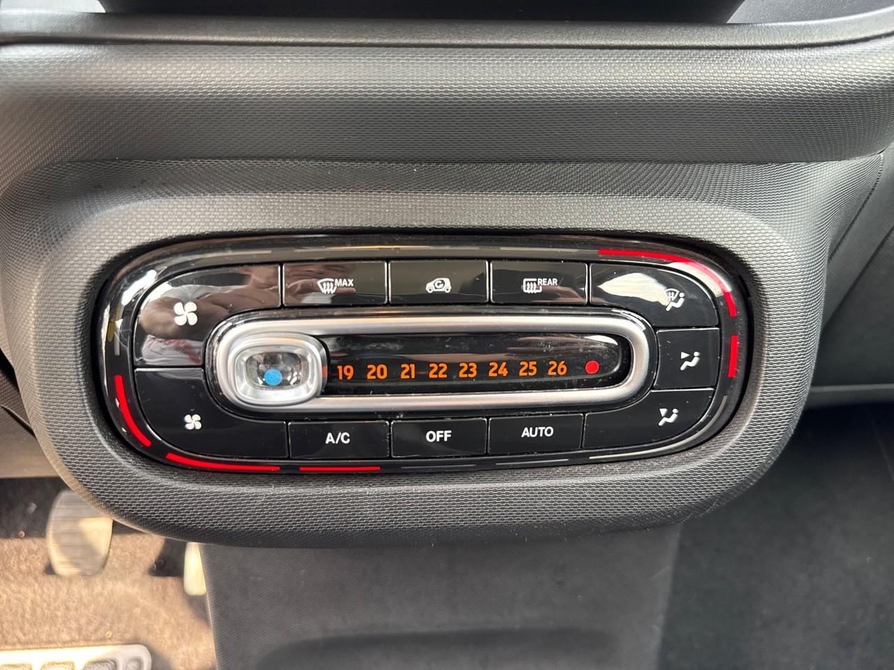 Smart Smart Forfour usata, con apps integrate