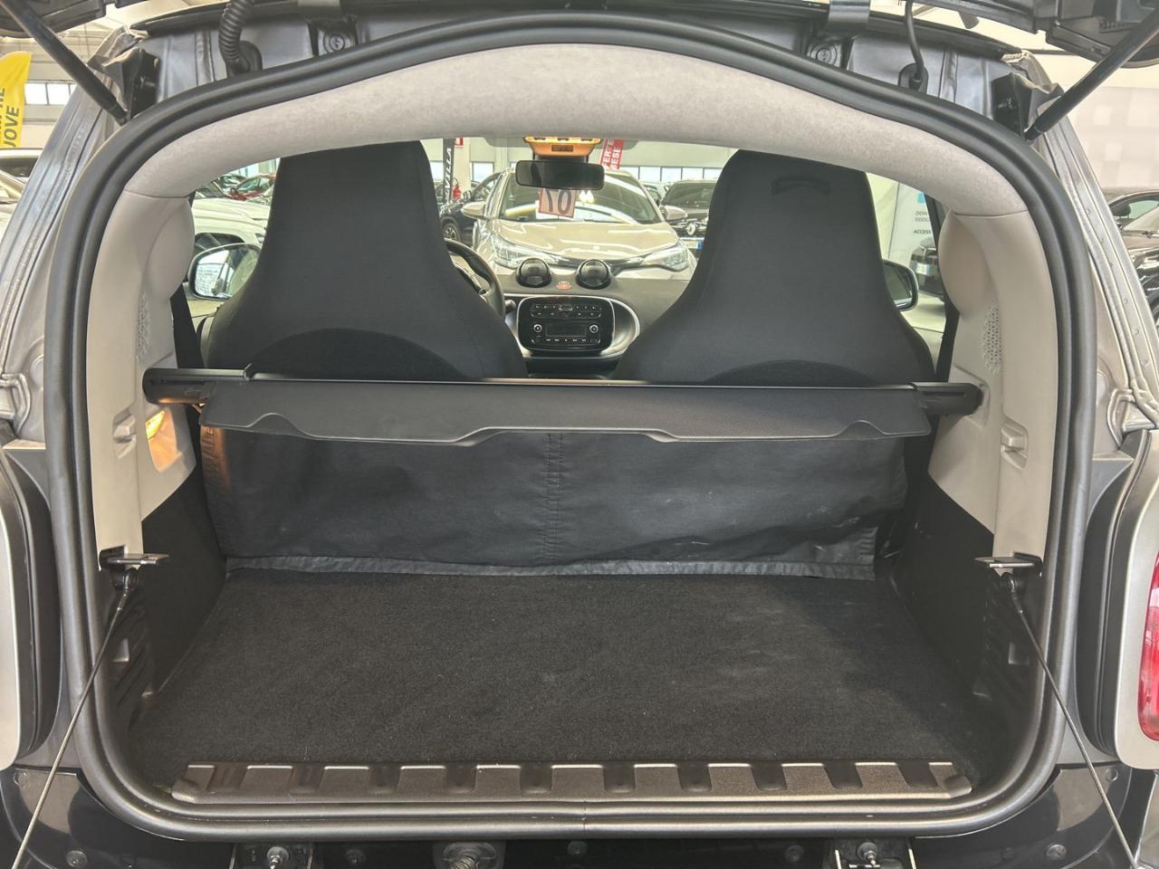 Smart Smart Fortwo usata, con cerchi in lega