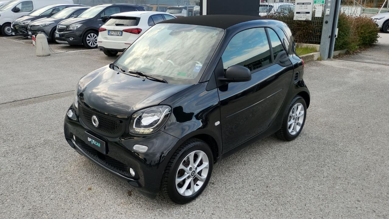 Smart Smart Fortwo FORTWO 70 1.0 twinamic Youngster