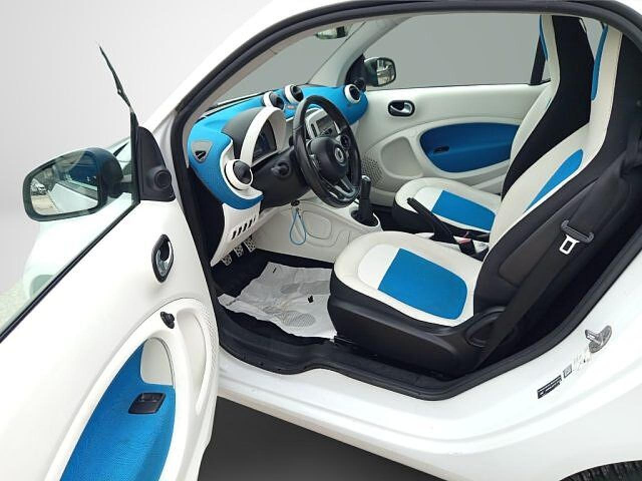 Smart Smart Fortwo usata, con chiusura centralizzata