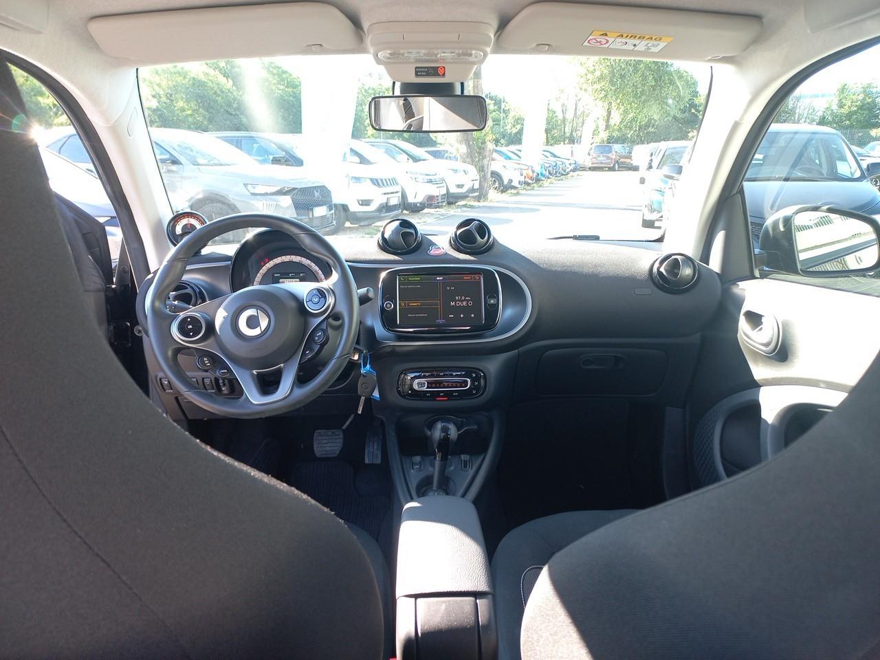 Smart Smart Fortwo usata, con comandi media touch screen