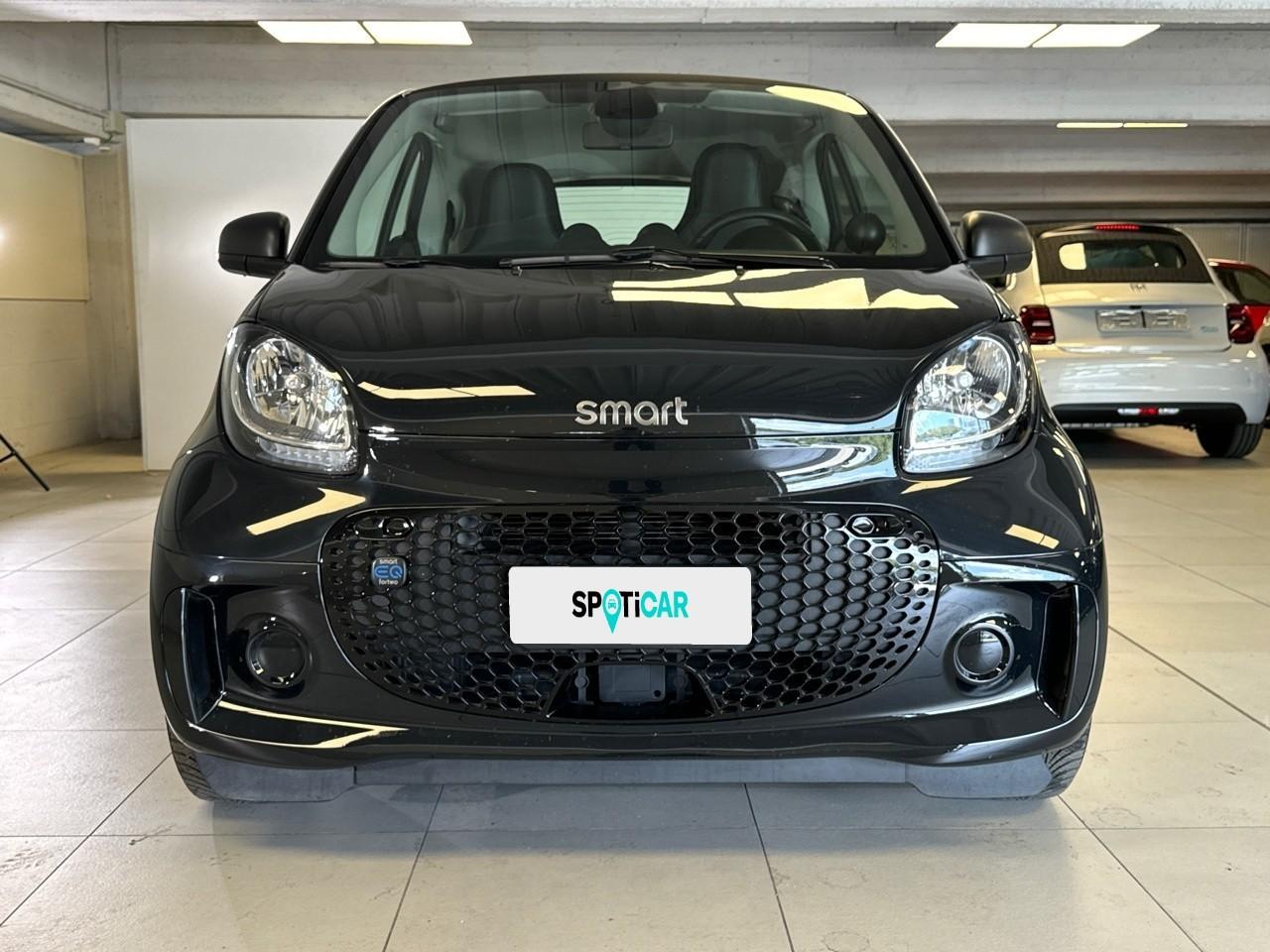 Smart Smart Fortwo usata, con aria condizionata controllata a distanza via internet, via telefono, 36, include riscaldamento e include raffreddamento