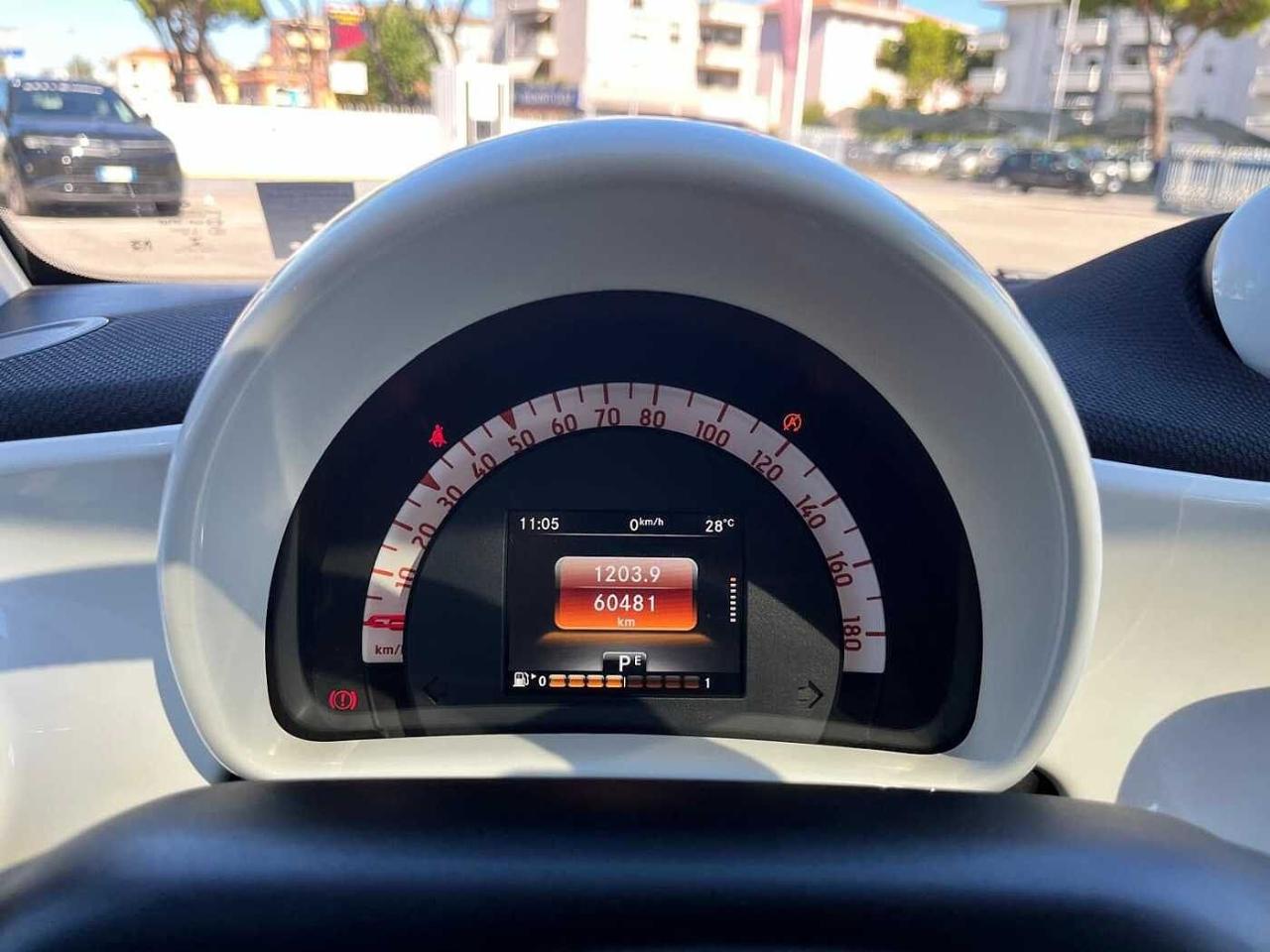 Smart Smart Fortwo usata, con antenna satellitare