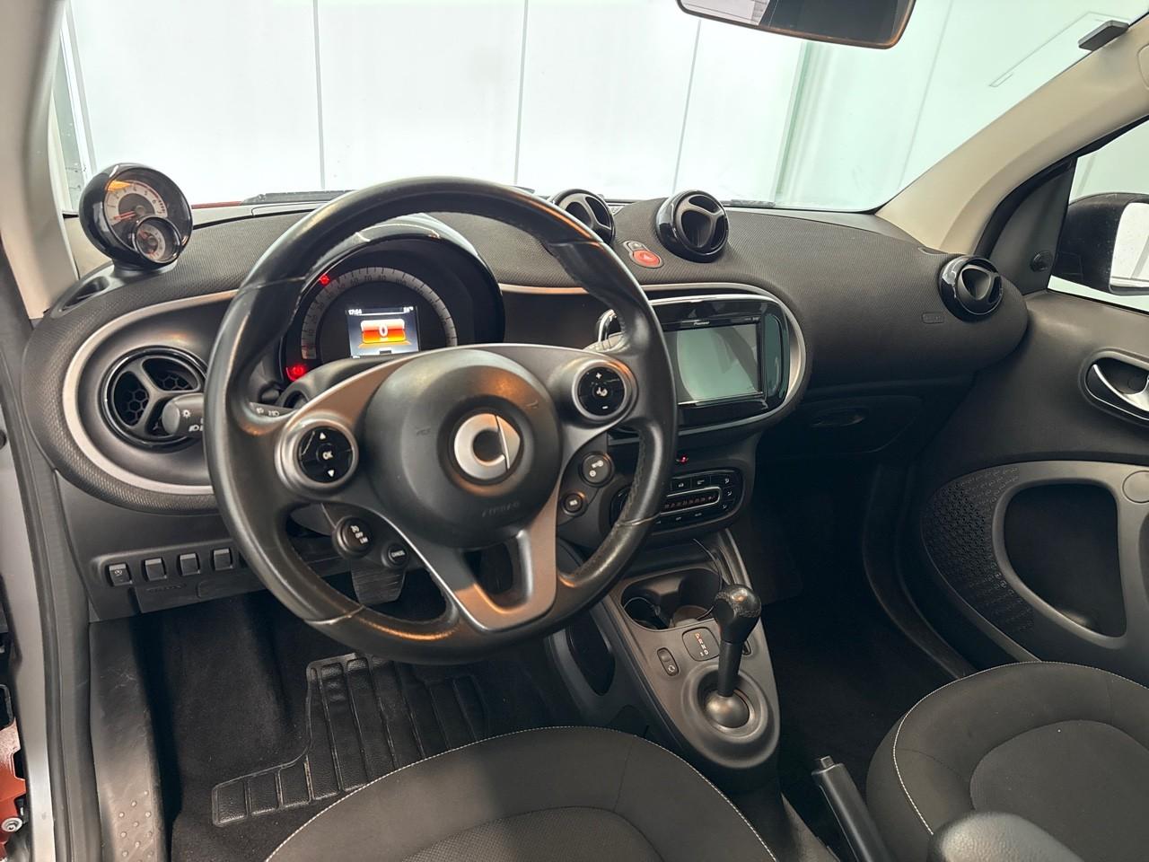 Smart Smart Fortwo usata, con comando luci manuale