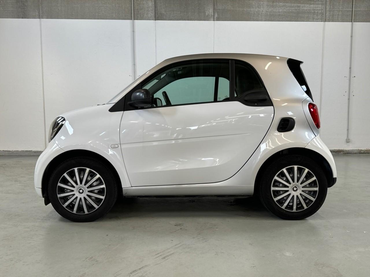 Smart Smart Fortwo usata, con comandi apps