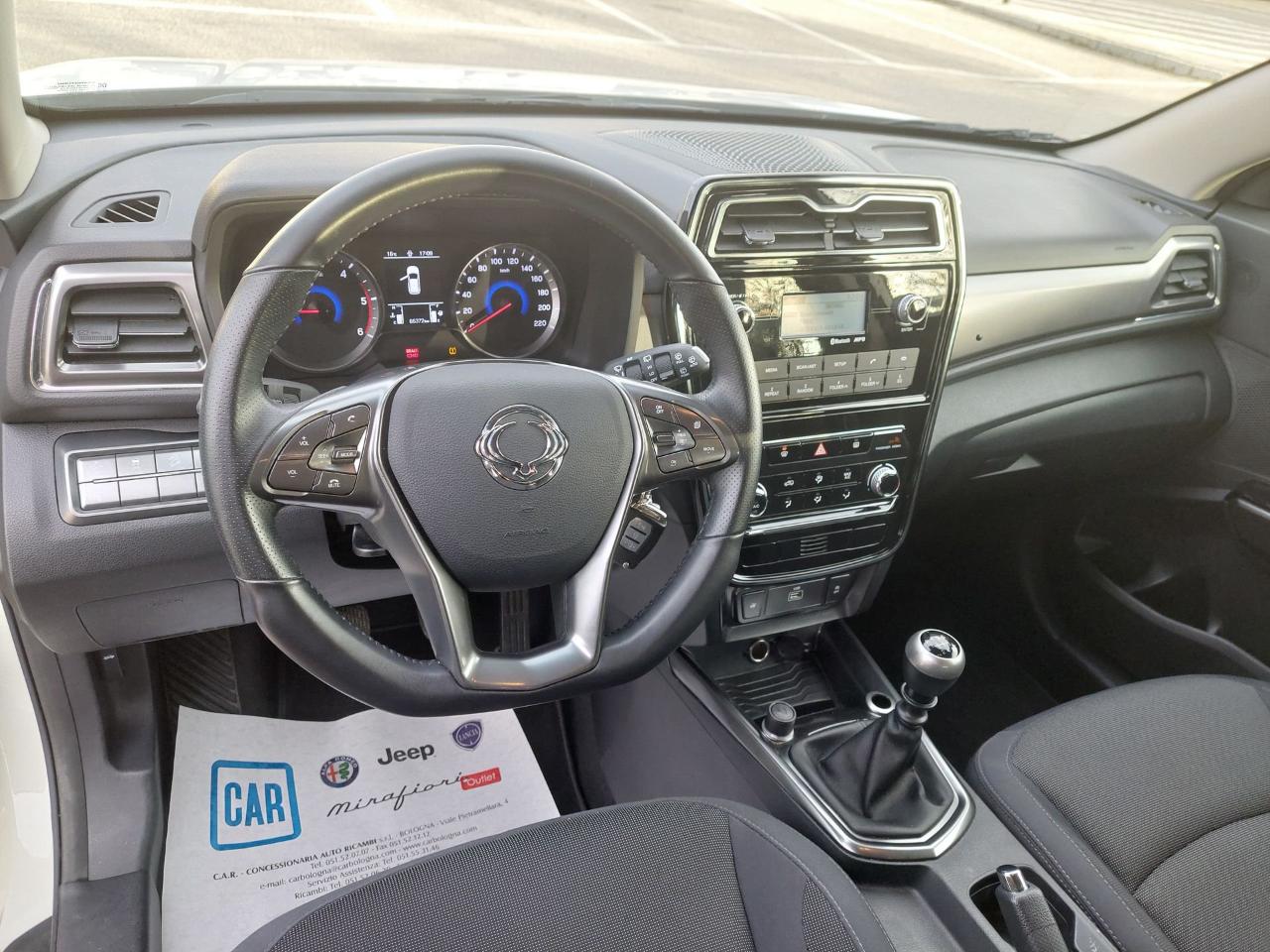 Ssangyong Ssangyong Tivoli usata, con luci diurne