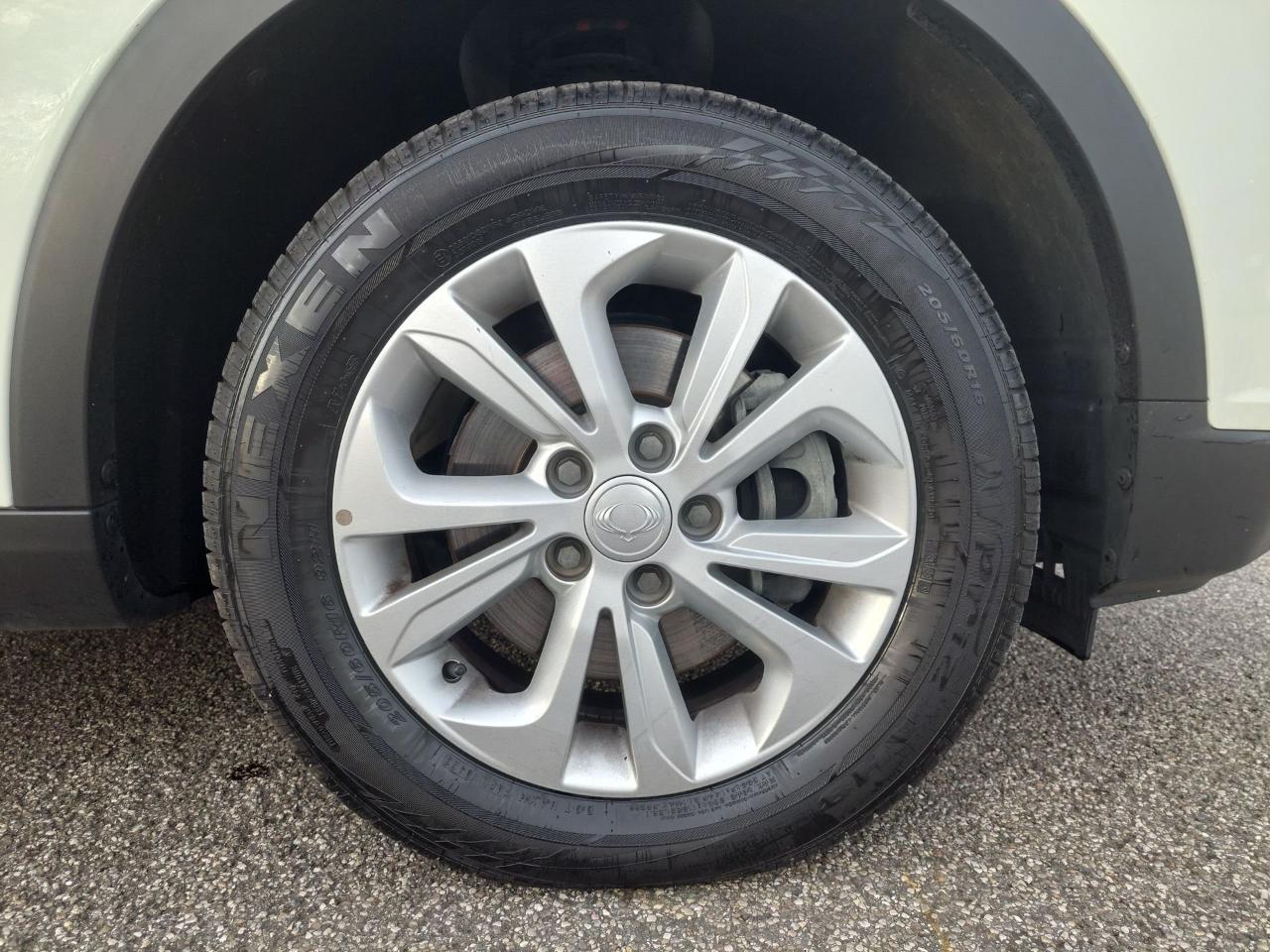 Ssangyong Ssangyong Tivoli usata 16