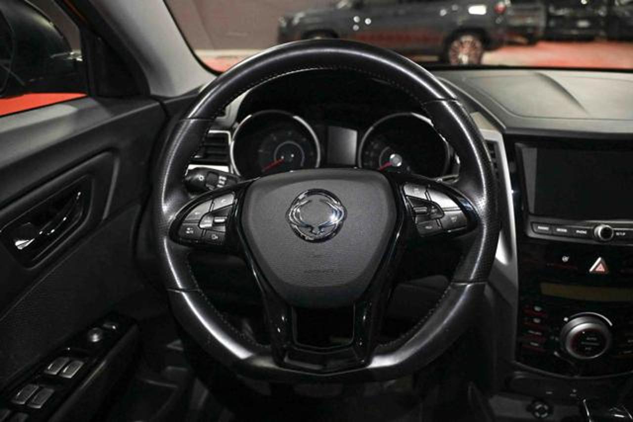 Ssangyong Ssangyong Tivoli usata, con cerchi in lega
