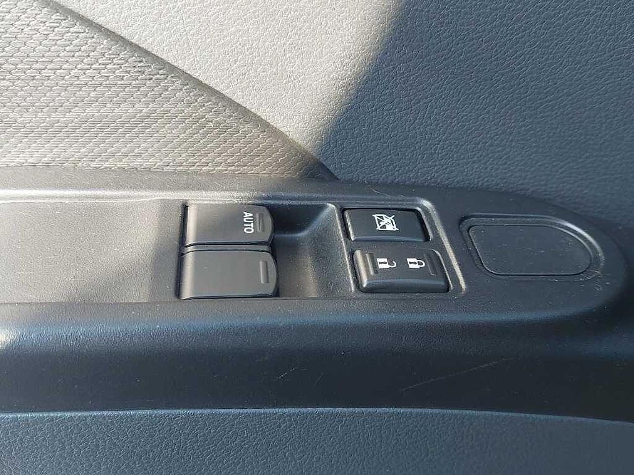 Suzuki Suzuki Celerio usata, con airbag anteriore lato passeggero disattivabile