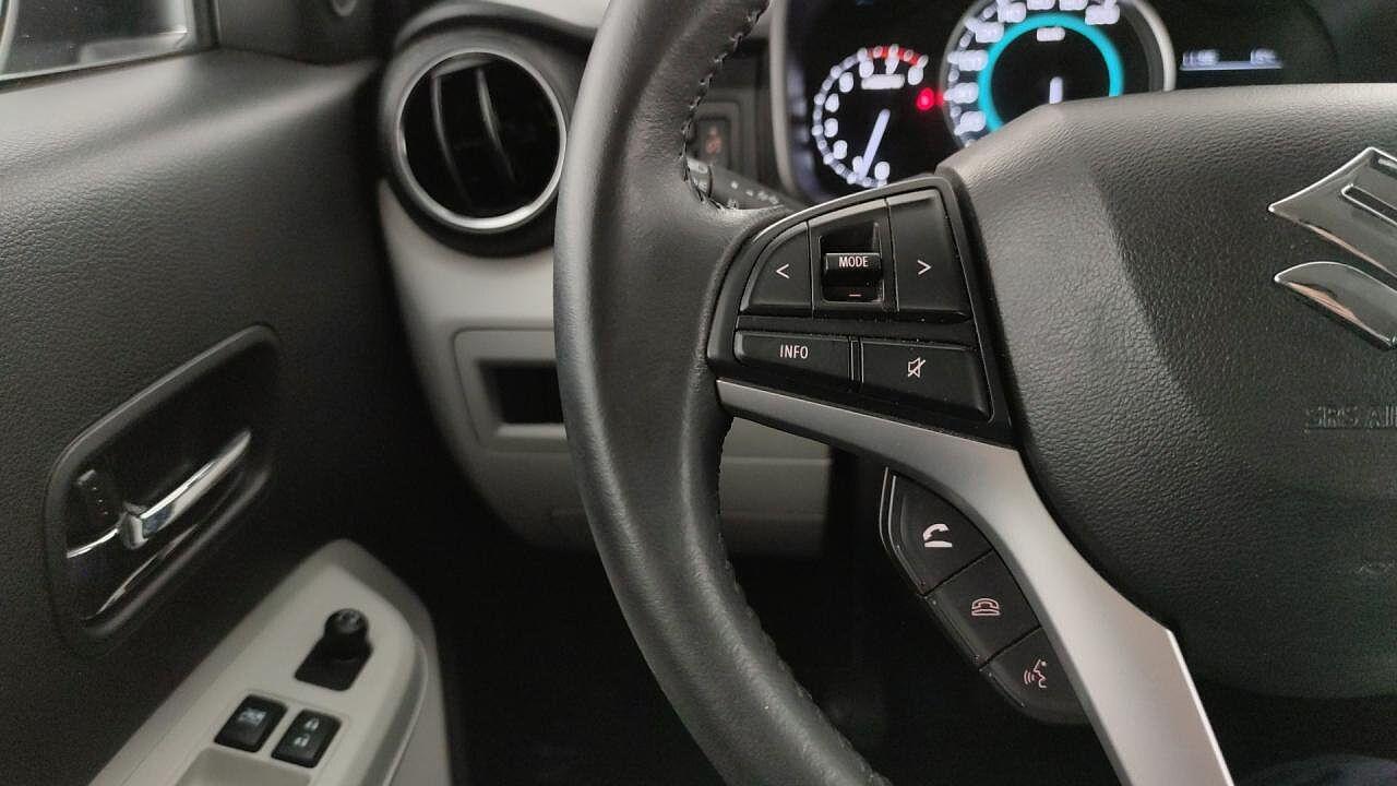 Suzuki Suzuki Ignis usata, con cd-radio