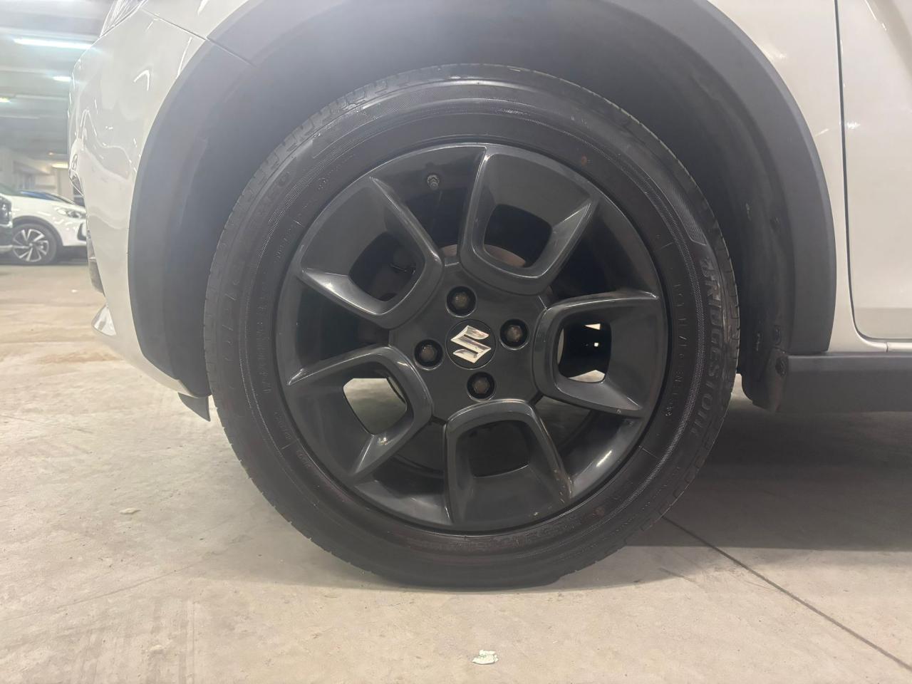 Suzuki Suzuki Ignis usata, con fendinebbia