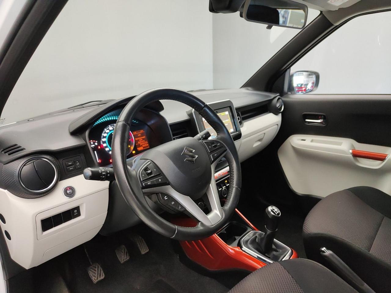Suzuki Suzuki Ignis usata 3