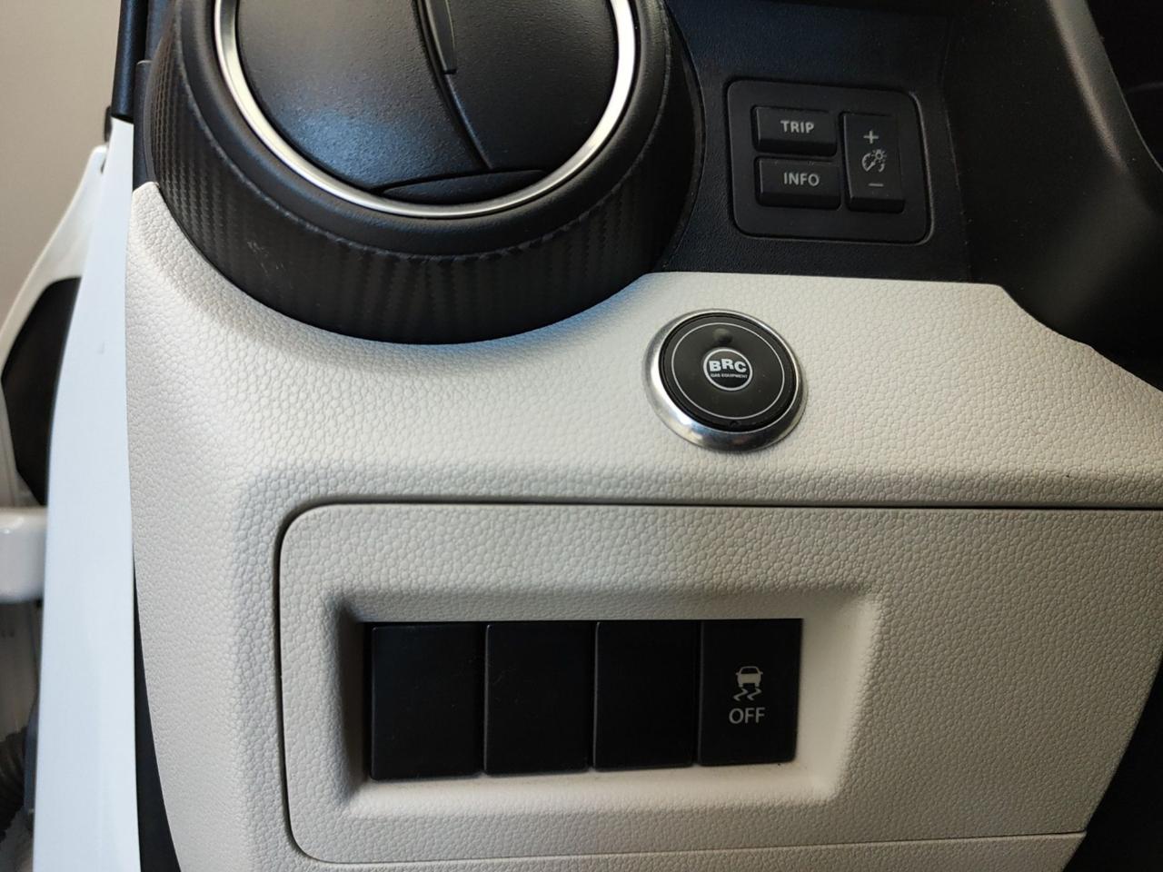 Suzuki Suzuki Ignis usata 5