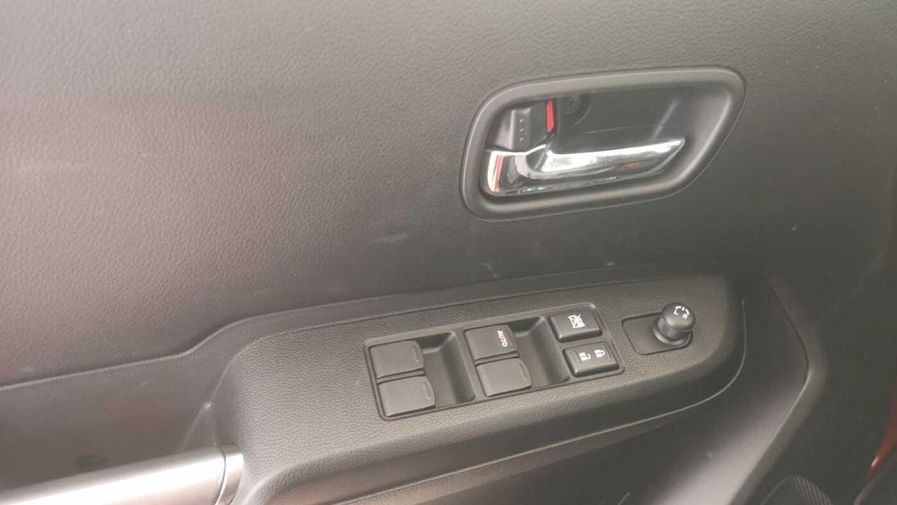 Suzuki Suzuki Ignis usata 19