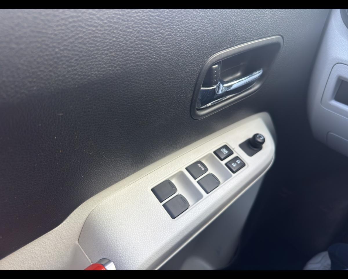 Suzuki Suzuki Ignis usata, con portapacchi