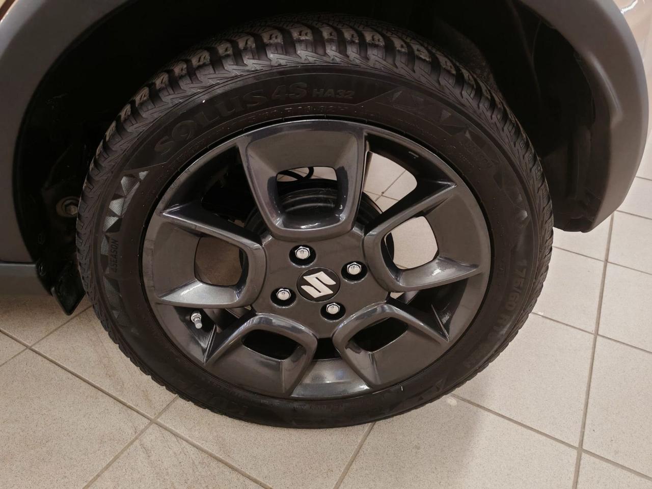 Suzuki Suzuki Ignis usata 16