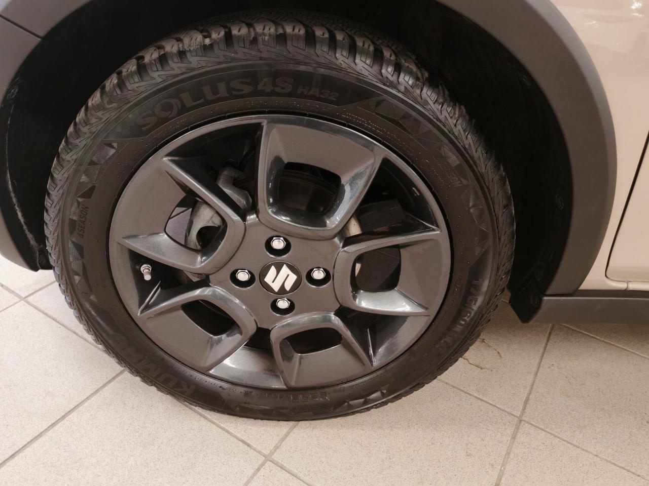 Suzuki Suzuki Ignis usata 18