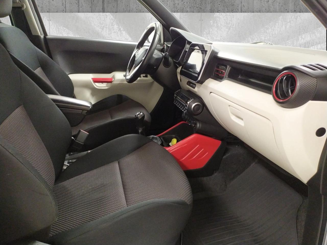 Suzuki Suzuki Ignis usata 8