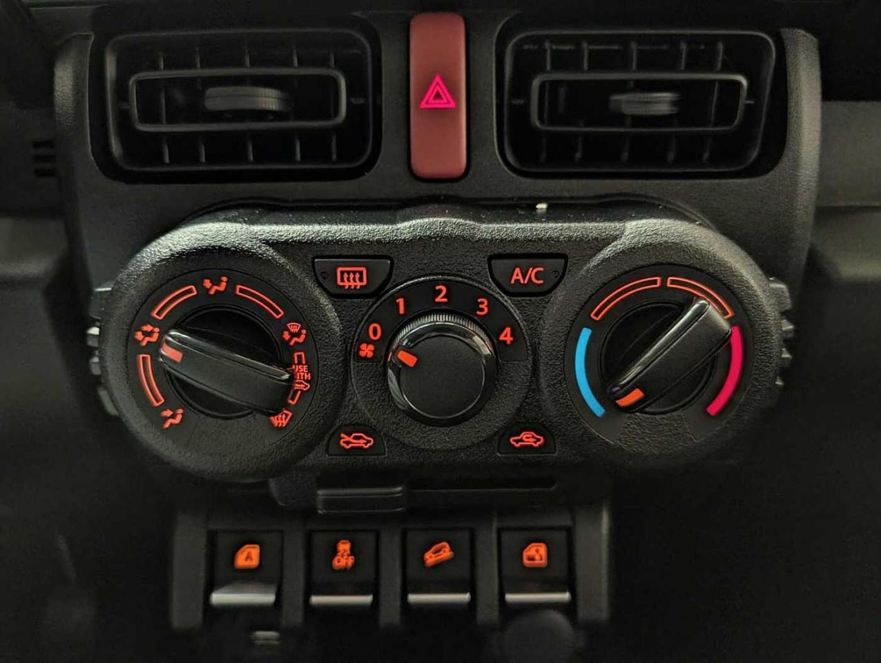 Suzuki Suzuki Jimny usata, con cruise control
