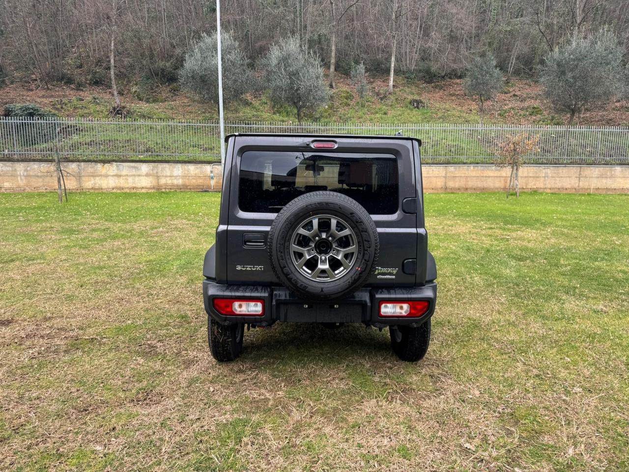 Suzuki Suzuki Jimny usata 2