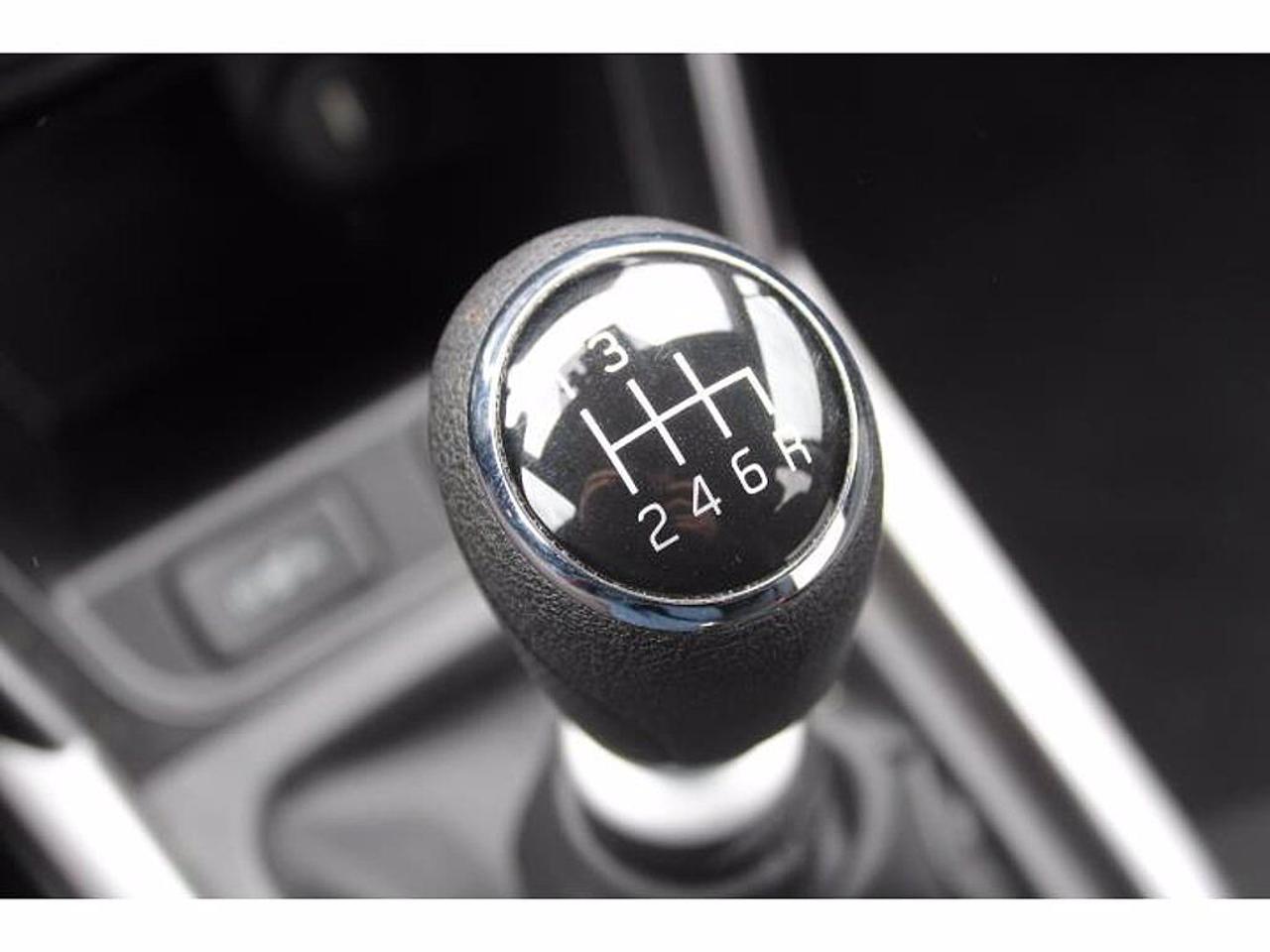 Suzuki Suzuki S-Cross usata 4