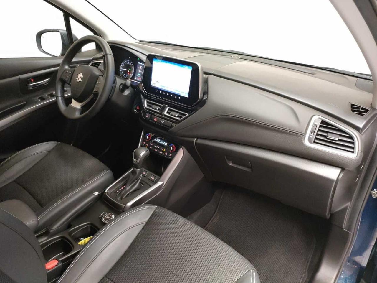 Suzuki Suzuki S-Cross usata, con 5 altoparlanti