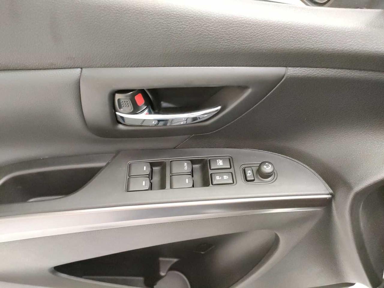 Suzuki Suzuki S-Cross usata, con assistenza alla frenata
