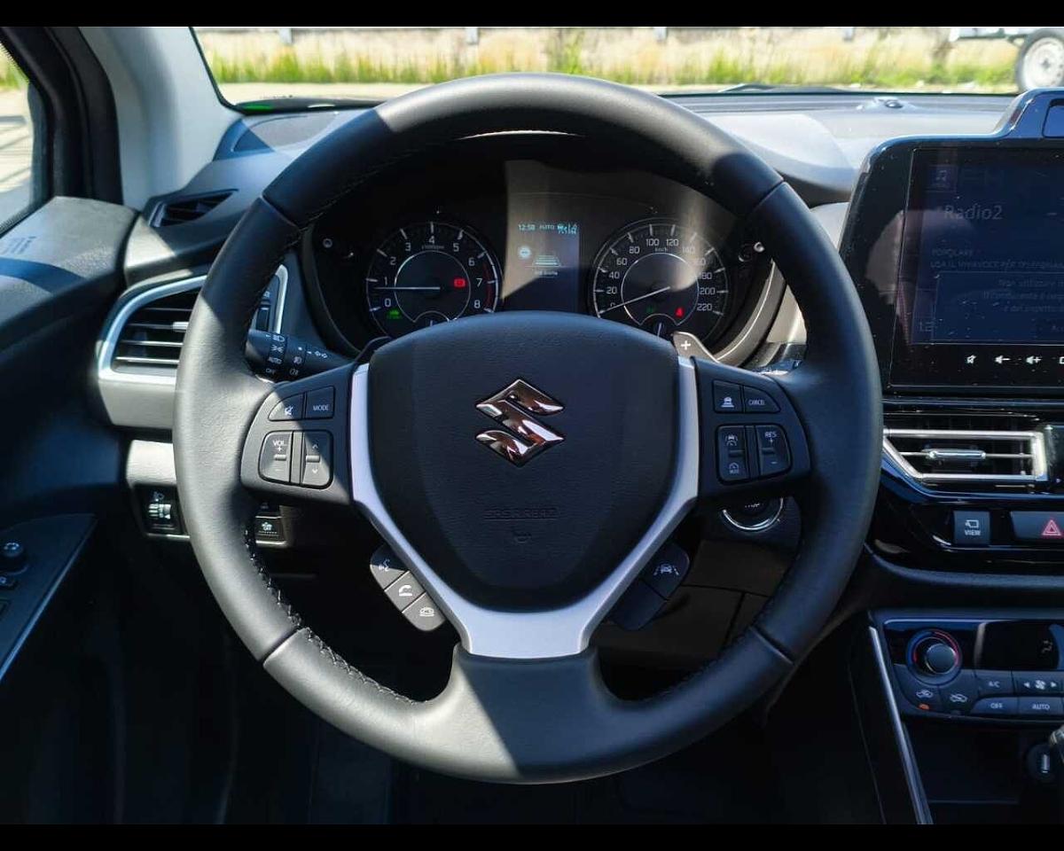 Suzuki Suzuki S-Cross usata, con assistente alle frenate di emergenza