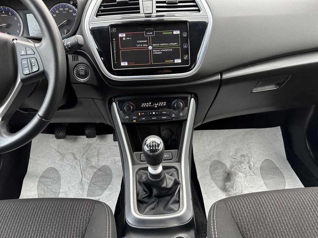 Suzuki Suzuki S-Cross usata, con cornici fari fendinebbia