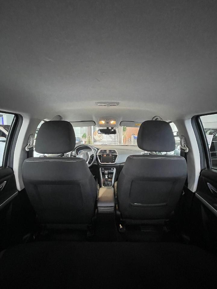 Suzuki Suzuki S-Cross usata 9