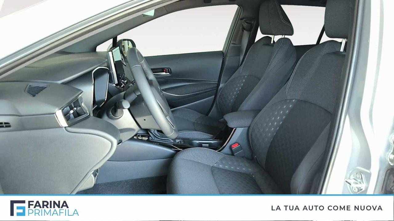 Suzuki Suzuki Swace usata, con rilevazione dei segnali stradali