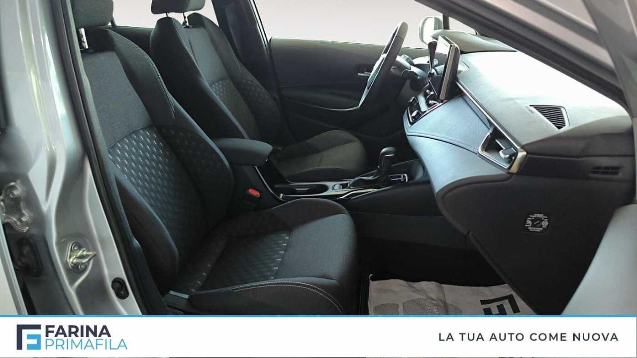 Suzuki Suzuki Swace usata, con sedile posteriore sdoppiabile