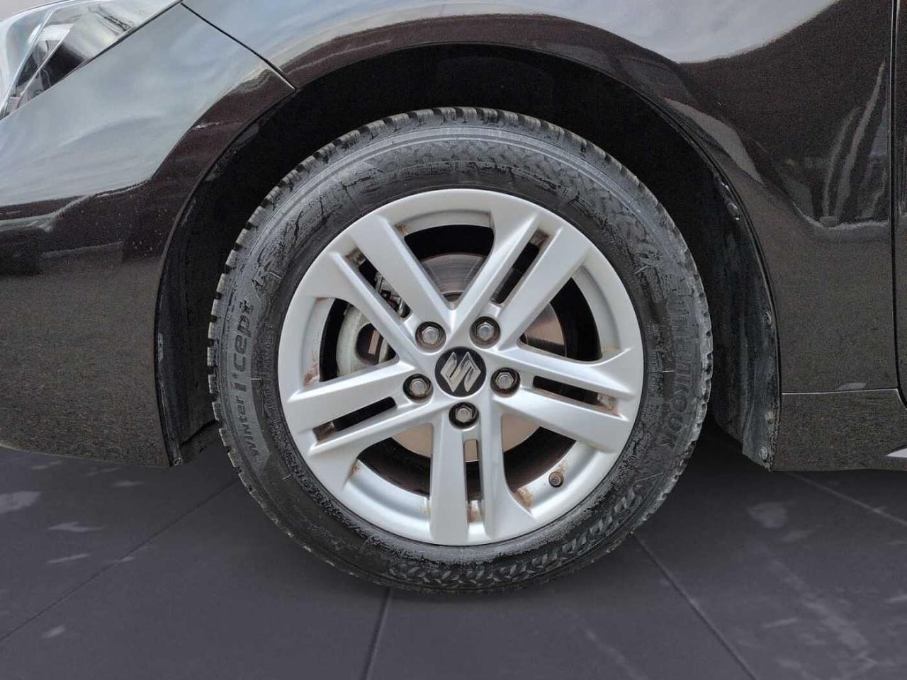 Suzuki Suzuki Swace usata 4