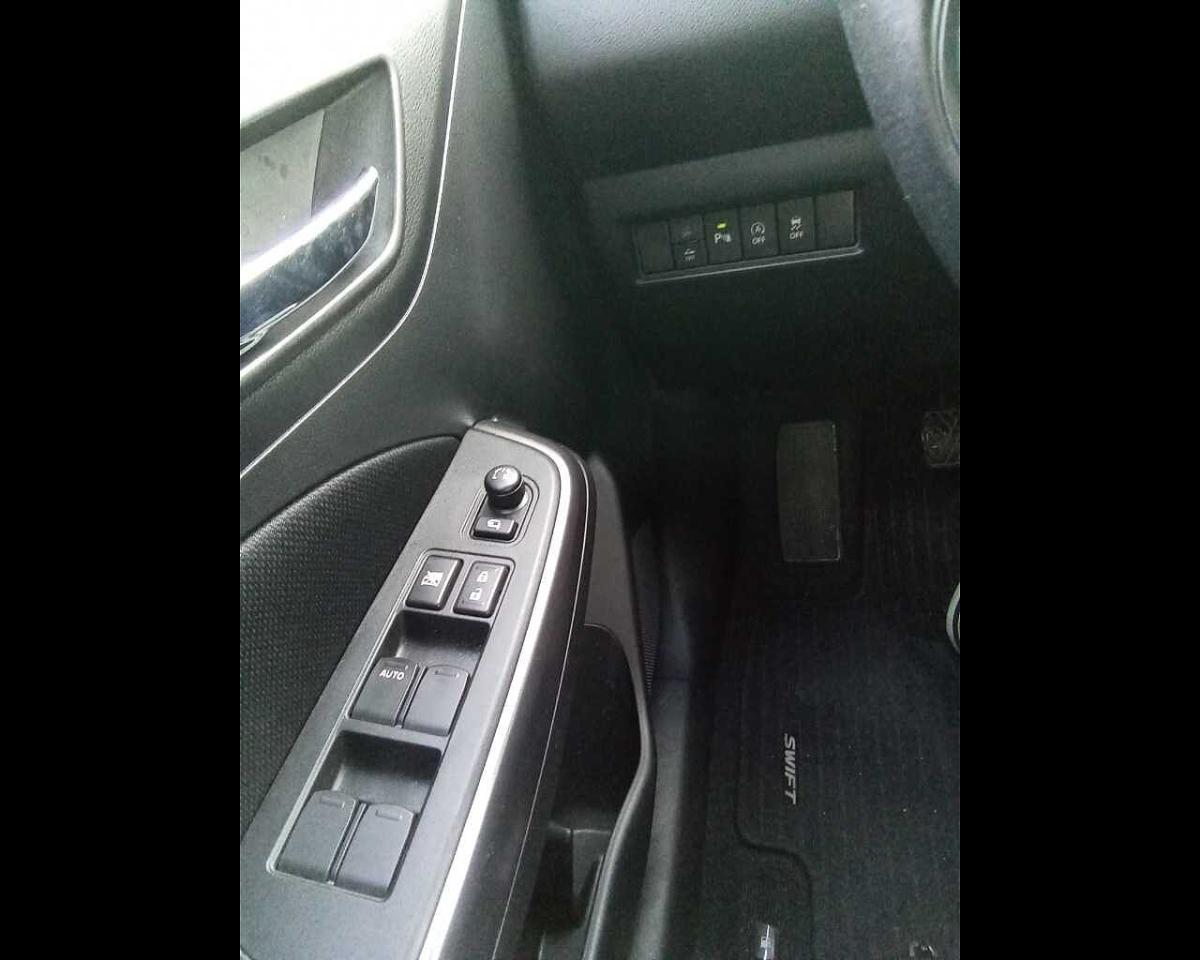 Suzuki Suzuki Swift usata, con assistenza alla frenata