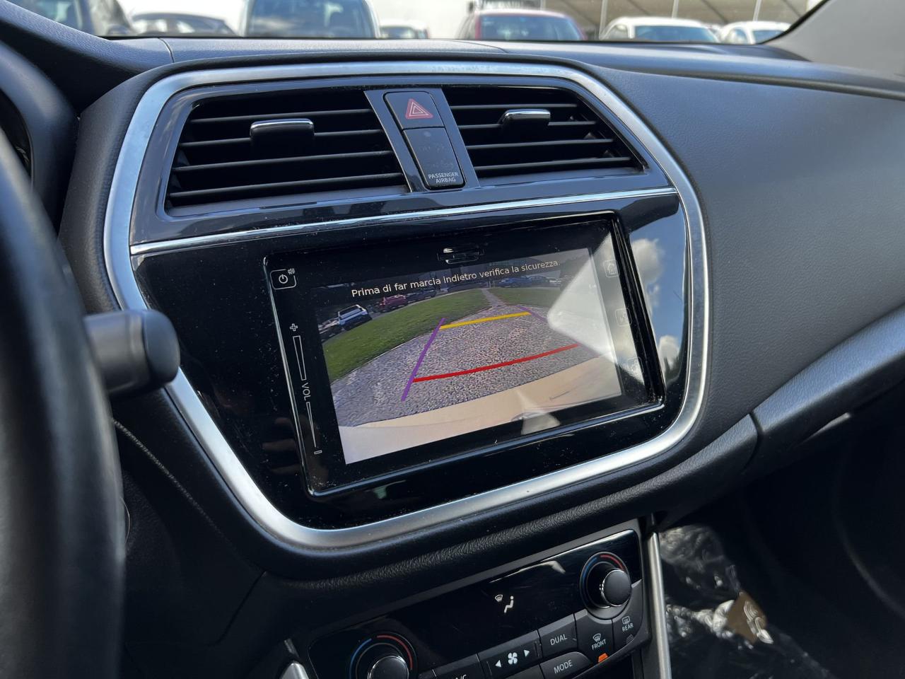 Suzuki Suzuki SX4 usata, con luci diurne