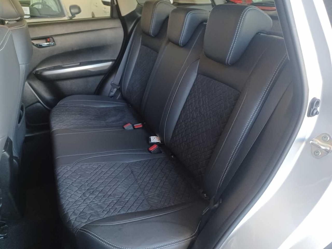 Suzuki Suzuki Vitara usata, con 5 sedili