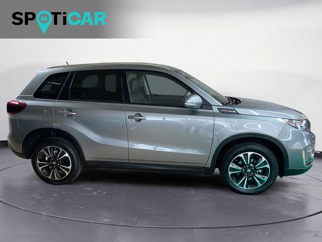 Suzuki Suzuki Vitara usata, con bracciolo porta oggetti
