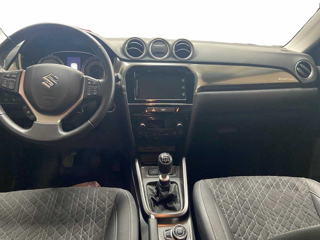 Suzuki Suzuki Vitara usata, con coppia motore: 2000