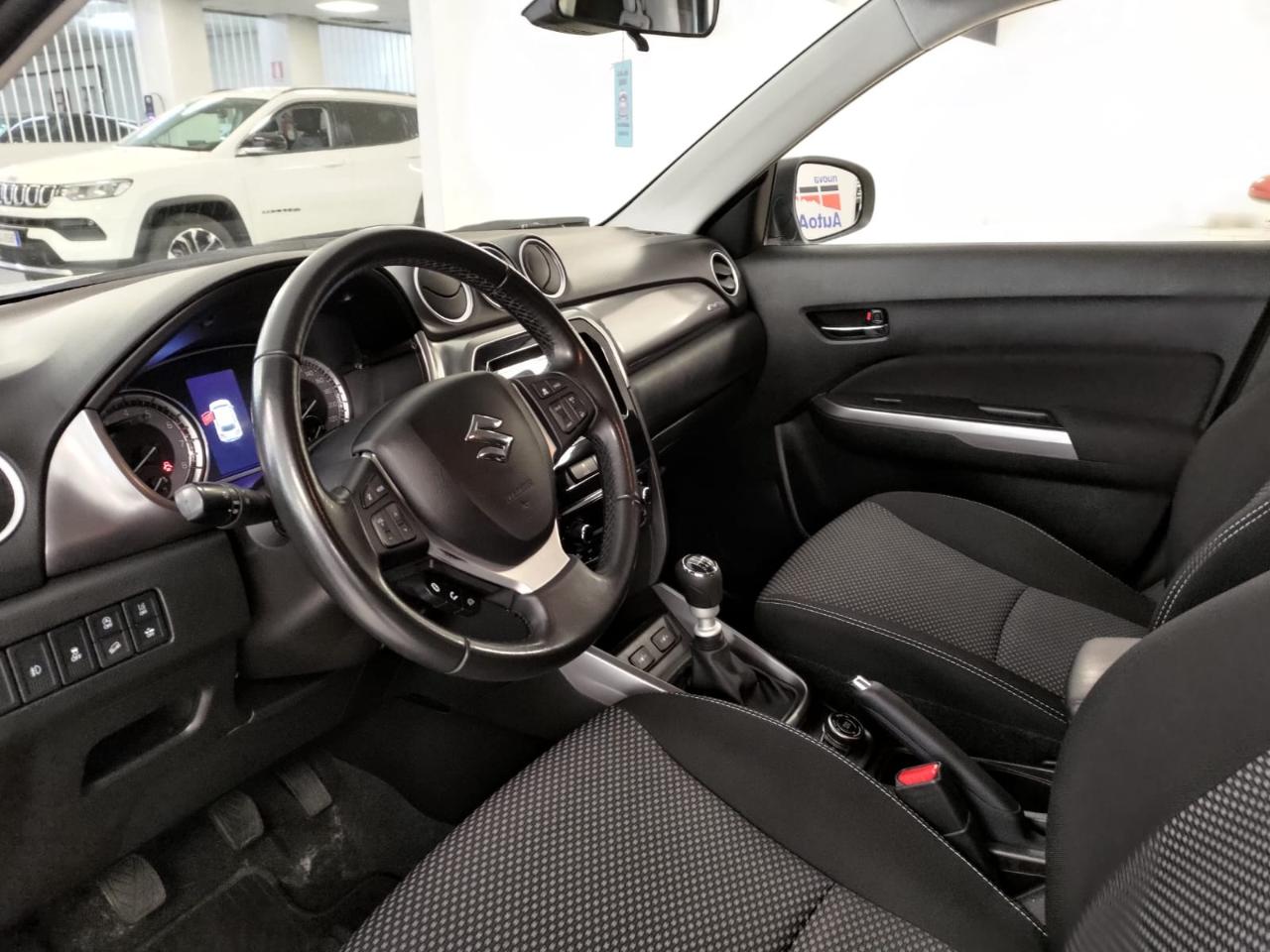 Suzuki Suzuki Vitara usata 9